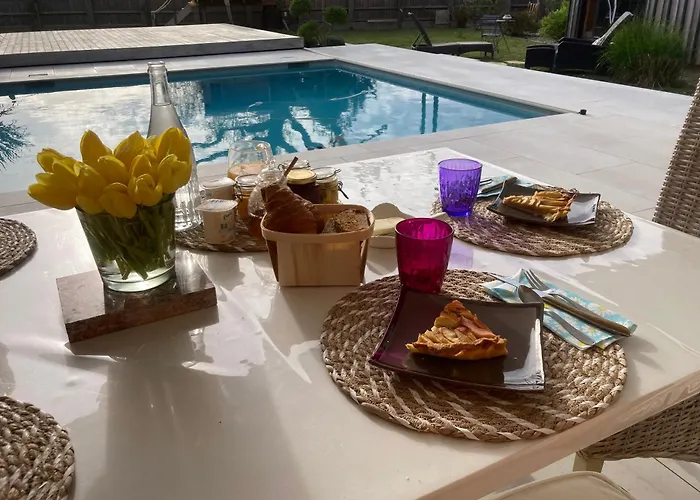 Charmante Dependance * 아레즈